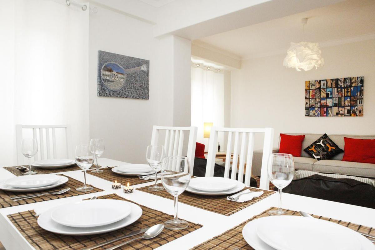 Family Central Apartment In São Pedro do Estoril Buitenkant foto