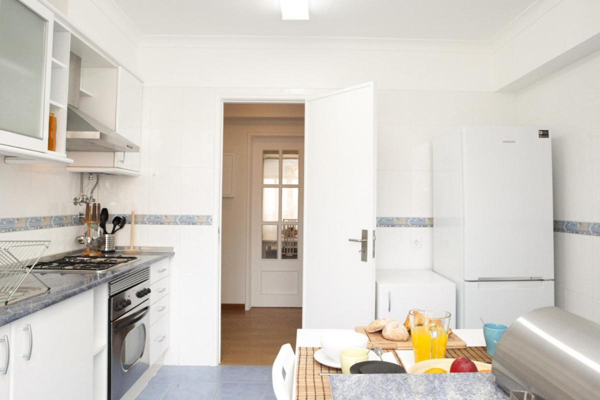 Family Central Apartment In São Pedro do Estoril Buitenkant foto